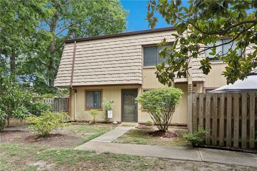 1692 Monterry Pl, Newport News, VA, 23608-4528 | Card Image