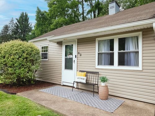 60 Neville Rd, Brighton Twp, PA, 15009-9419 | Card Image