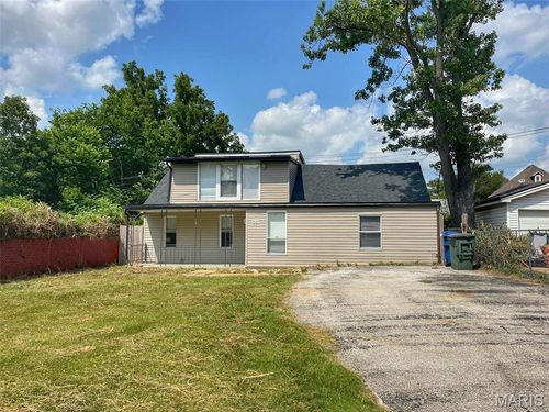 7047 Tholozan, St Louis, MO, 63139 | Card Image