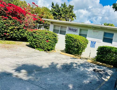 apt-3-16021 Ne 18th Pl, North Miami Beach, FL, 33162-5755 | Card Image