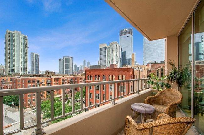 APT-706 - 200 N Jefferson St, Home with 1 bedrooms, 2 bathrooms and 1 parking in Chicago IL | Image 10