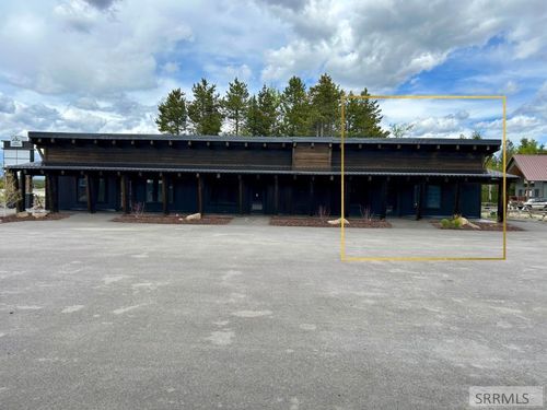 n3-3372 N Highway 20, Island Park, ID, 83429-5134 | Card Image