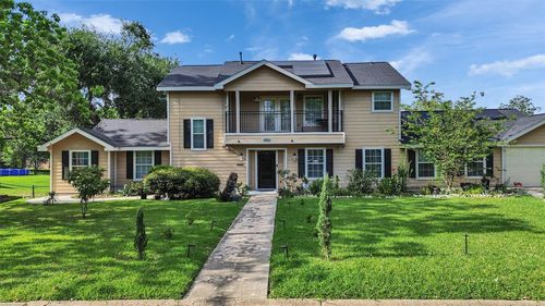 7923 Glenview Dr, Houston, TX, 77061-1317 | Card Image