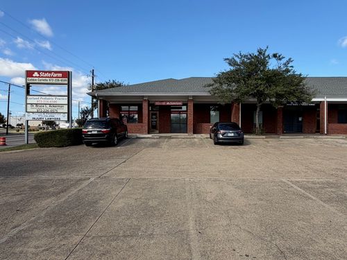 6444 Broadway Blvd, Garland, TX, 75043-5943 | Card Image