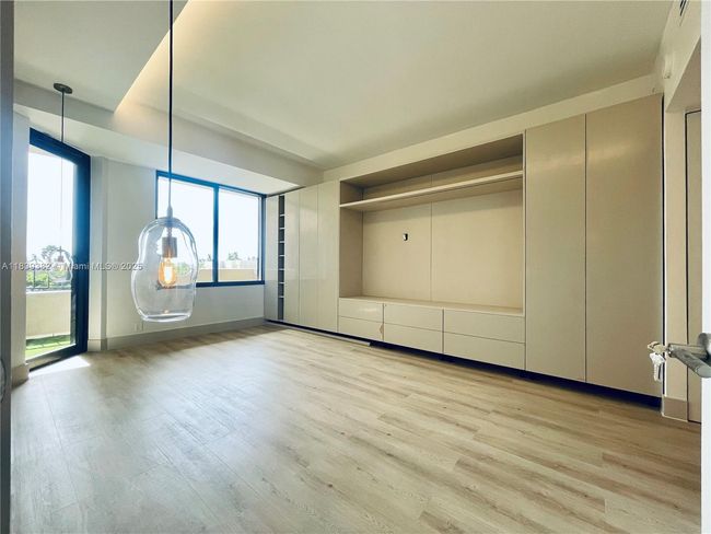 APT-305 - 201 Crandon Blvd, Condo with 1 bedrooms, 2 bathrooms and null parking in Key Biscayne FL | Image 4
