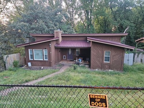 3910 Bond Dr, Kingsport, TN, 37664-2822 | Card Image