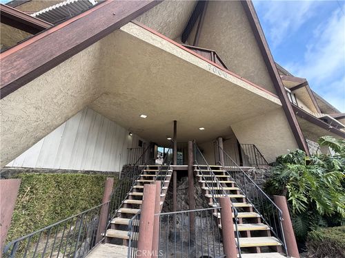 29-7000 S La Cienega Blvd, Inglewood, CA, 90302-4179 | Card Image