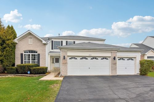 1608 Prairieview Boulevard, Bolingbrook, IL, 60490 | Card Image