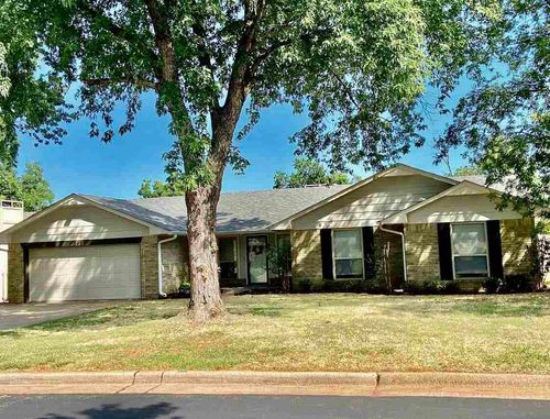 3921 W Yorkshire Drive, Stillwater, OK, 74074 | Card Image
