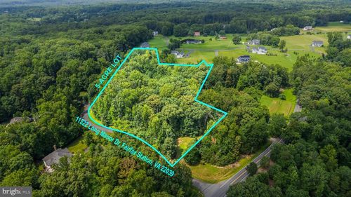 11322 Long Manor Dr, Fairfax Station, VA, 22039 | Card Image