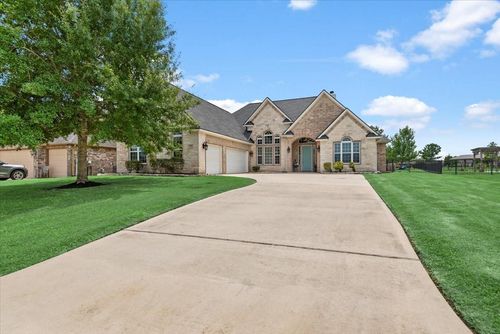 231 N Waterstone Dr, Montgomery, TX, 77356-1610 | Card Image