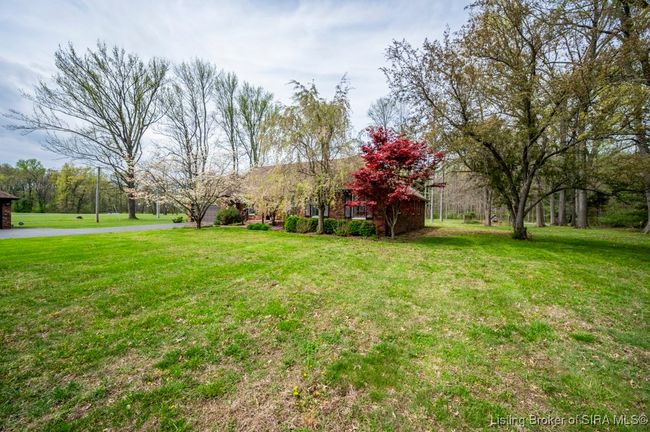 730 S Gardner St, Home with 3 bedrooms, 2 bathrooms and null parking in Scottsburg IN | Image 40