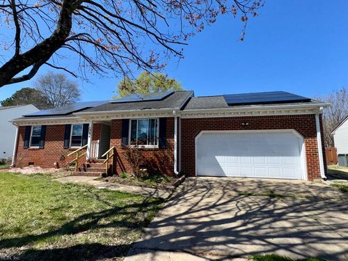 304 Quail Meadow Dr, Chesapeake, VA, 23323-1047 | Card Image