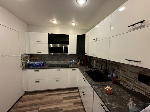 apt-10l-1985 S Ocean Dr, Hallandale Beach, FL, 33009-5930 | Card Image