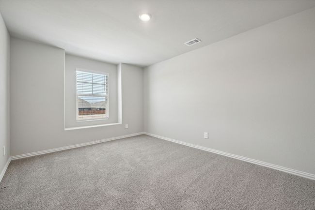 Photo is not of the actual home, but is an inspirational photo of builder’s model home and may depict options, furnishings, and/or decorator features that are not included. | Image 31