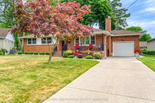 1053 Beverley Rd, Sarnia, ON, N7S3L8 | Card Image