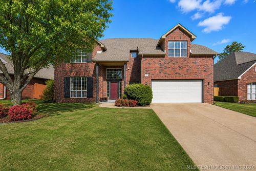 617 N Willow Ave, Broken Arrow, OK, 74012-0614 | Card Image