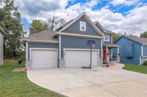429 Lilly Ln, Liberty, MO, 64068 | Card Image