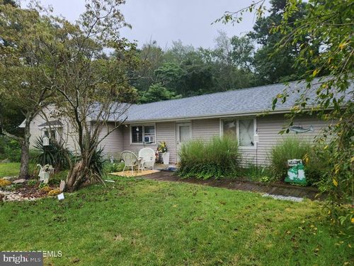 27 Cedar Dr, Lanoka Harbor, NJ, 08734-2202 | Card Image