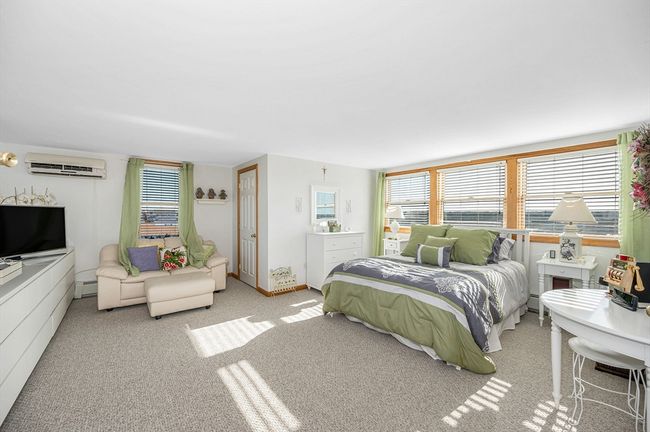 479 N End Blvd, House other with 3 bedrooms, 3 bathrooms and 2 parking in Salisbury MA | Image 26