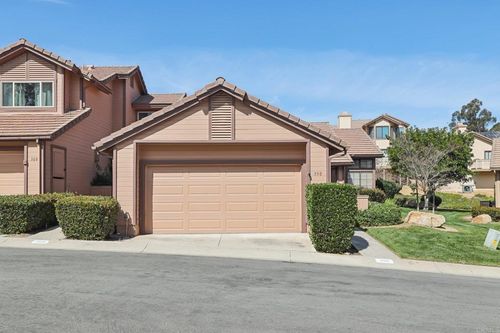 350 Conifer Gln, Escondido, CA, 92026-4927 | Card Image