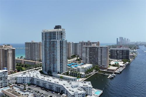 m6-1945 S Ocean Dr, Hallandale Beach, FL, 33009 | Card Image