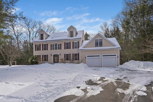 4 Champernowne Road, Madbury, NH, 03823 | Card Image