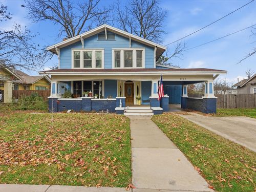 1114 W Congress St, Denton, TX, 76201-3924 | Card Image