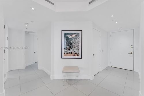 apt-7d-19500 Turnberry Way, Aventura, FL, 33180-2536 | Card Image