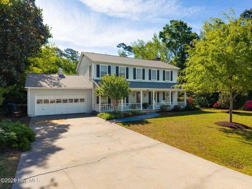 121 Gull Harbor Dr, Newport, NC, 28570-9436 | Card Image