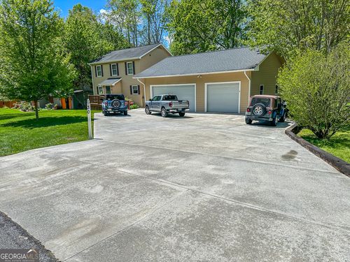 30 Putter Ln, Sky Valley, GA, 30537-2546 | Card Image