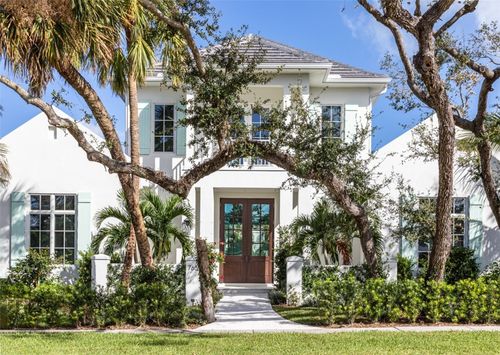 765 Azalea Ln, Vero Beach, FL, 32963-1944 | Card Image