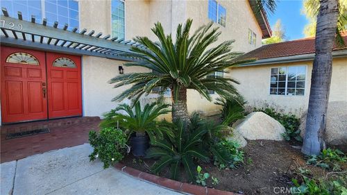 23729 Citrus Ave, Perris, CA, 92570-8001 | Card Image