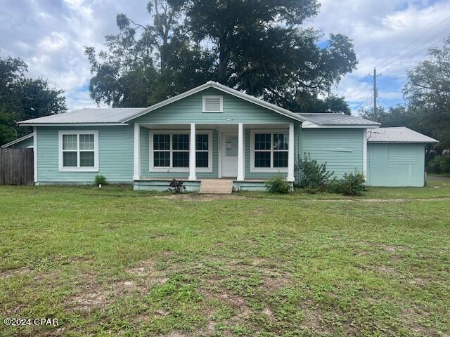 Isabella Ave, Panama City, FL 32401