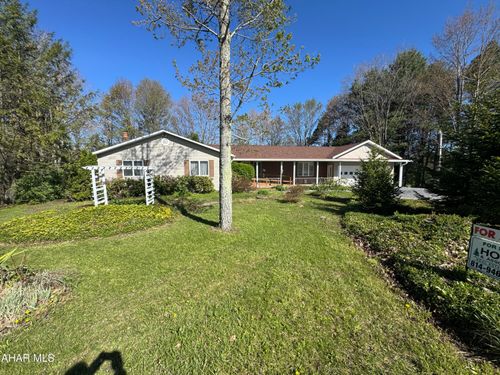 2052 Columbia Street, Loretto, PA, 15940 | Card Image