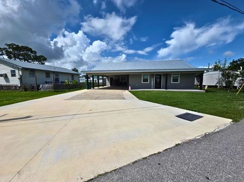 145 E 69th Pl, Cut Off, LA, 70345-2944 | Card Image
