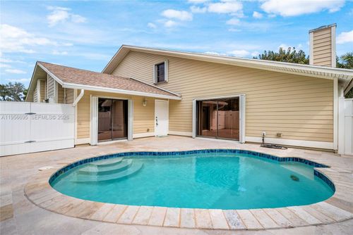 804 Summerwinds Ln, Jupiter, FL, 33458-7056 | Card Image