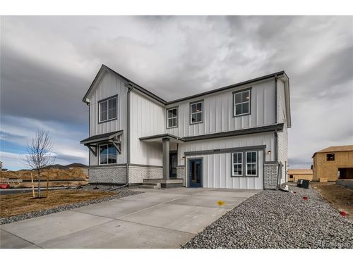 55003 E 28th Pl, Strasburg, CO, 80136-7767 | Card Image