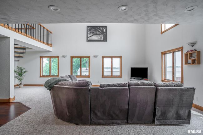 4460 160 Th St, House other with 5 bedrooms, 3 bathrooms and null parking in Clinton IA | Image 10