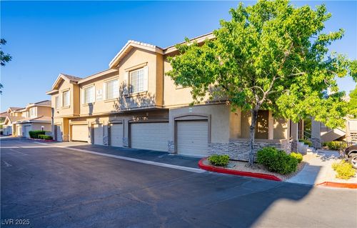 apt-2102-9901 Trailwood Dr, Las Vegas, NV, 89134-5923 | Card Image