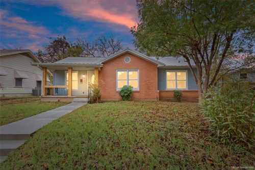 1029 N 45th St, Waco, TX, 76710-4947 | Card Image