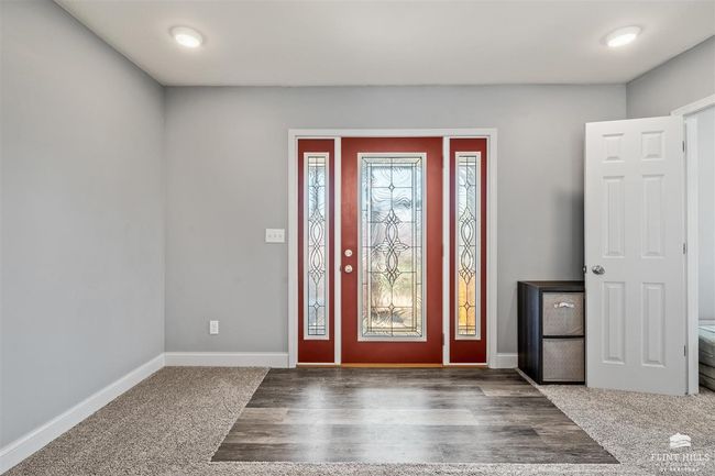 3673 Stewart Farm Rd, House other with 6 bedrooms, 4 bathrooms and null parking in Wamego KS | Image 7