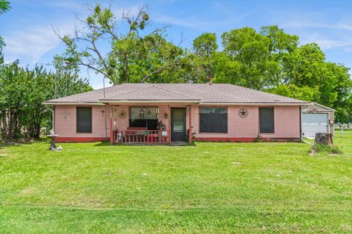 410 W Pine St, Edgewood, TX, 75117-2939 | Card Image
