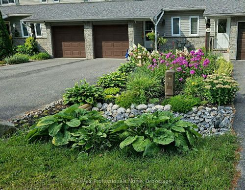 151 Pine St, Bracebridge, ON, P1L2H8 | Card Image