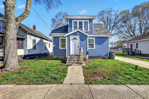 778 E Isabella Ave, Muskegon, MI, 49442-3927 | Card Image