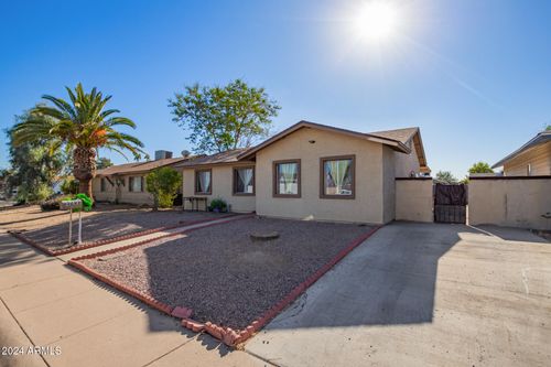 5209 W Mauna Loa Lane, Glendale, AZ, 85306 | Card Image