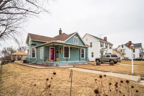 3736 6th Ave, Sioux City, IA, 51106-2823 | Card Image