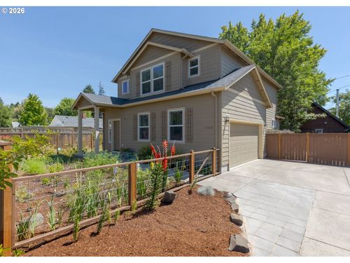 1148 W 21st Ave, Eugene, OR, 97405-2115 | Card Image