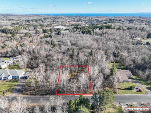 20 Stanford Ave, Duluth, MN, 55811 | Card Image