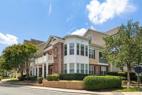 205-9211 Calabria Dr, Raleigh, NC, 27617-7907 | Card Image
